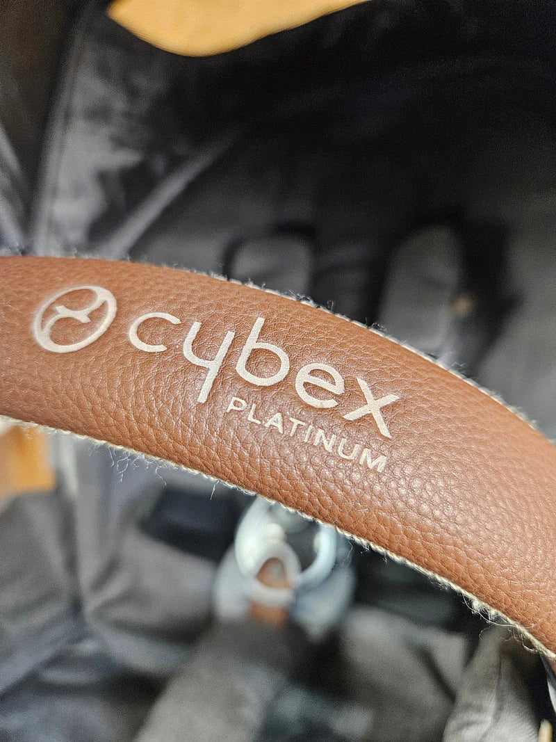 Cybex Priam 3 Kinderwagen (Gestell mit Sportsitz) - Alu-Gestell - Grau in gutem Zustand