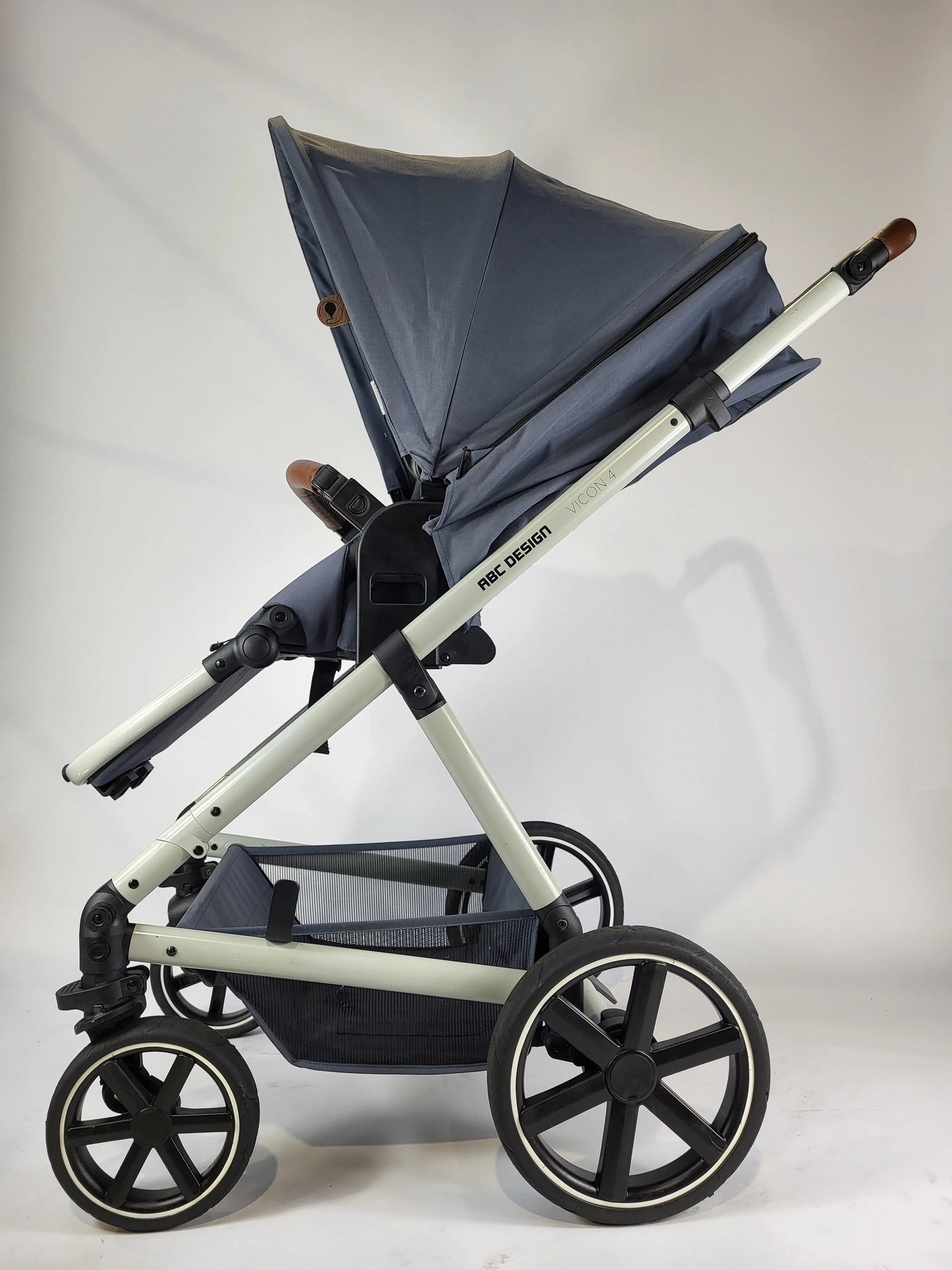ABC-Design - Vicon 4