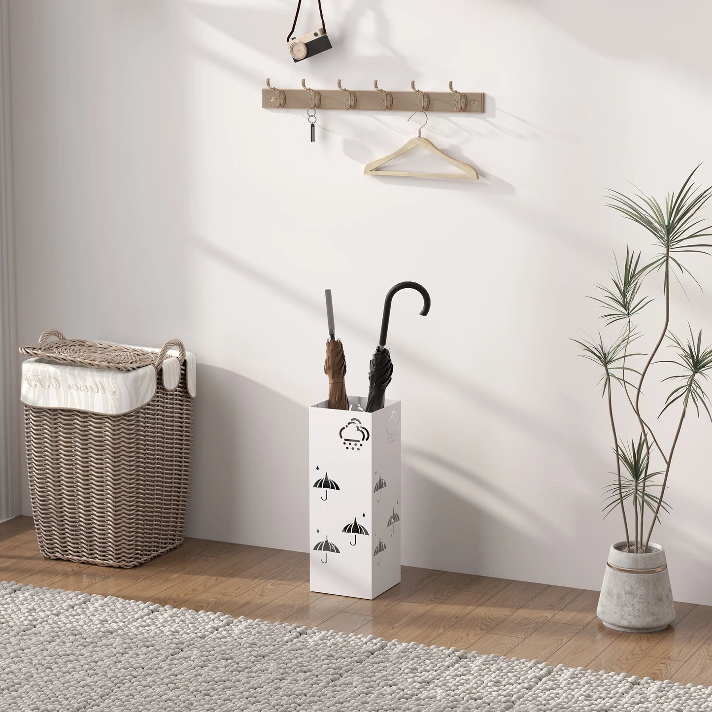 HOMCOM Regenschirmständer aus Stahl mit 4 Haken und abnehmbarem Tropfbehälter – Weißer Regenschirmhalter für Flur und Büro 15,5x15,5x41 cm