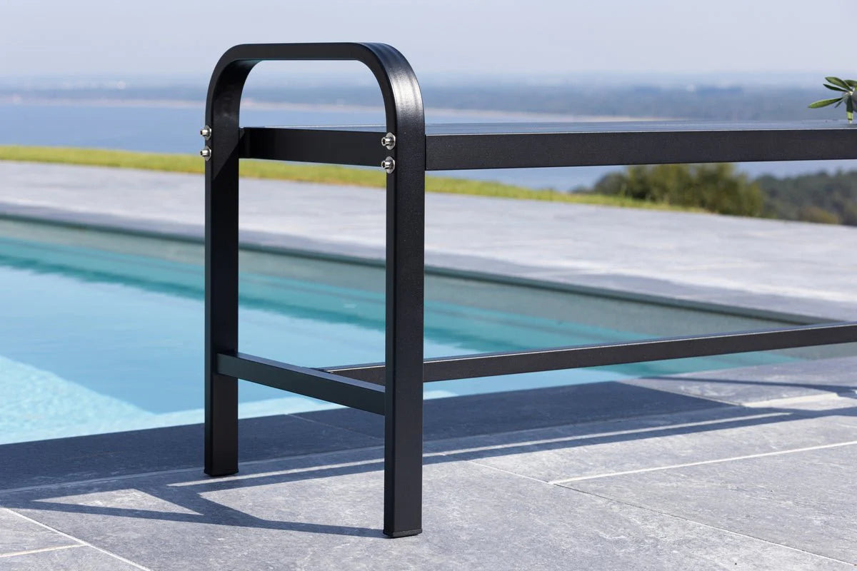 Gartenbank Cäsar - aus robustem, schwarzem Aluminium