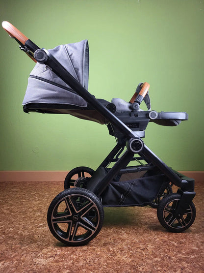 Hartan Viva GTR - Sportsitz Kinderwagen Grau in sehr gutem Zustand