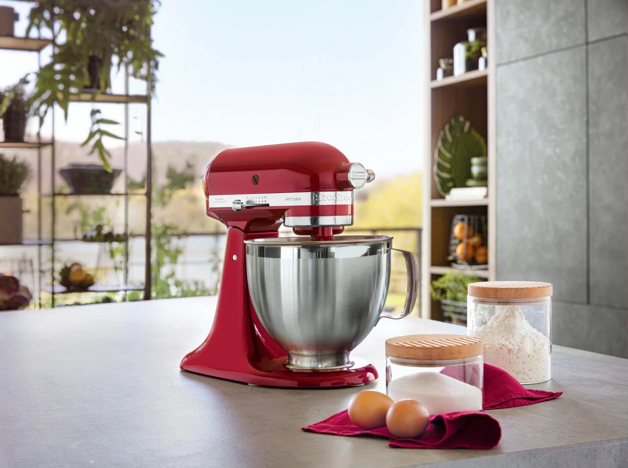 KitchenAid 4,8 L 5KSM185 Artisan Küchenmaschine Meatlover Metallfleischwolf 5KSMMGA Gr. 8 und Spritzgebäckvorsatz