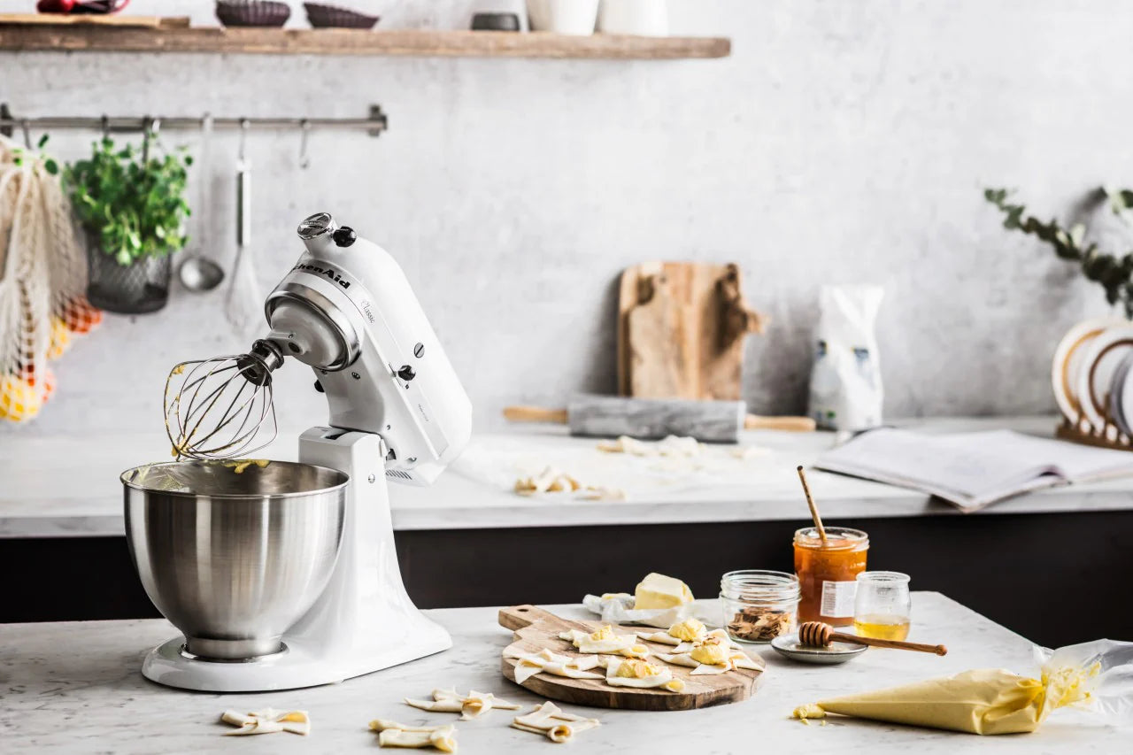 KitchenAid 4,3 L 5K45SS Classic Küchenmaschine Set 1 + Spritzschutz