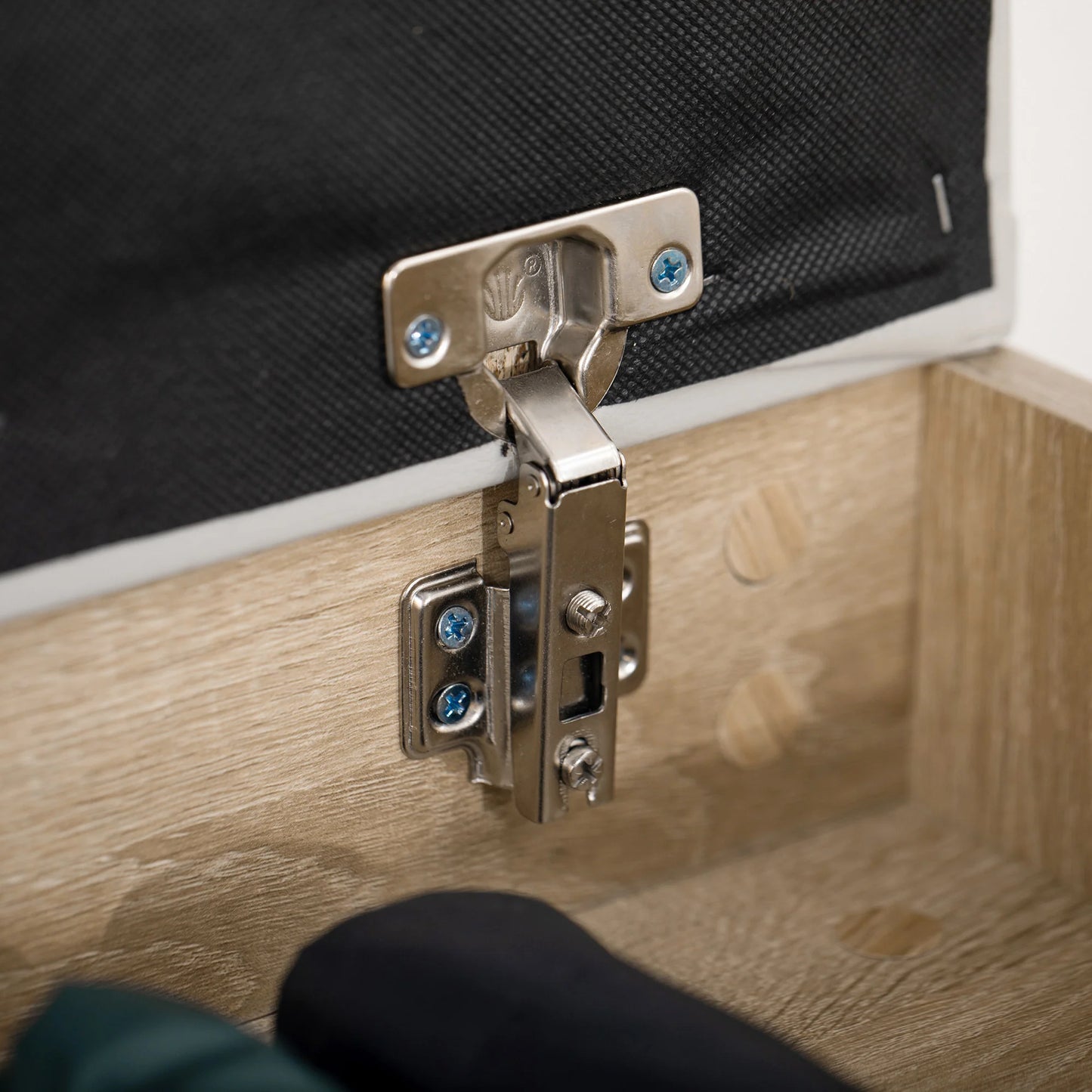 HOMCOM Platzsparender Polster-Schuhe-Schrank, Eingangs-Schränke mit Schuhaufbewahrung, 3 Fächer, PU-Leder Sitzfläche, für Wohnzimmer und Flur, 80x30x43 cm, Holzfarbe